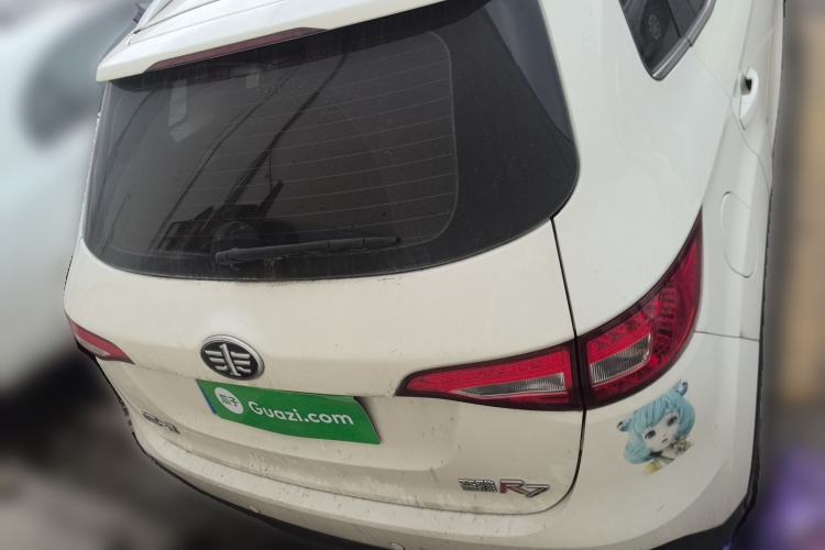 Used FAW Senya R7 2017 1.6L Manual Luxury Model Rear