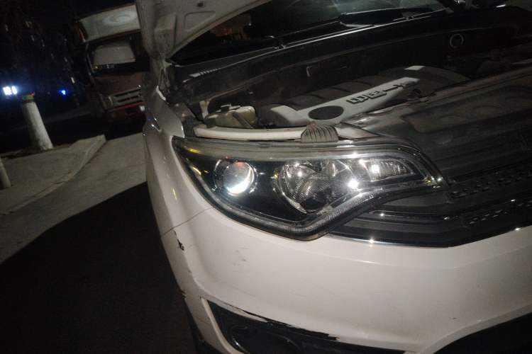 Used FAW Senya R7 2017 1.6L Manual Smart Model Right Front Headlight