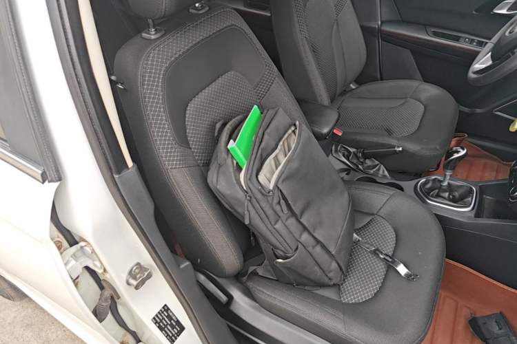 Used FAW Senya R7 2017 1.6L Manual Comfort Model Right Front Seat