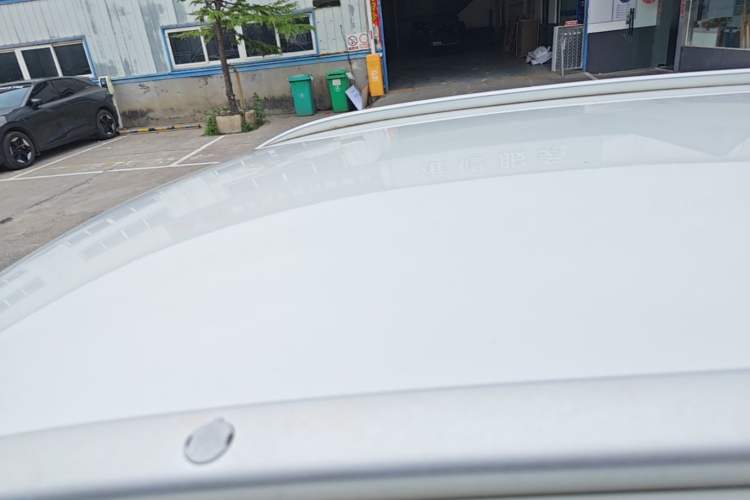 Used FAW Senya R7 2017 1.6L Manual Comfort Model Roof