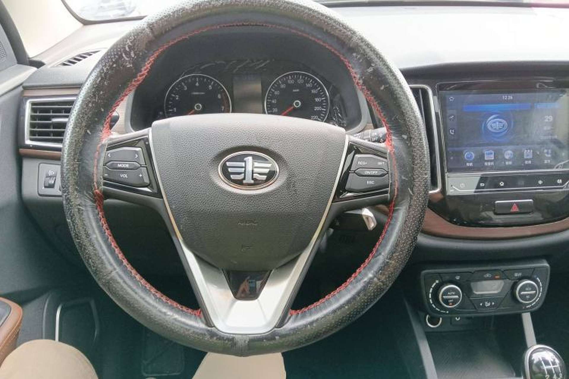 Used FAW Senya R7 2017 1.6L Manual Luxury Model Steering Wheel