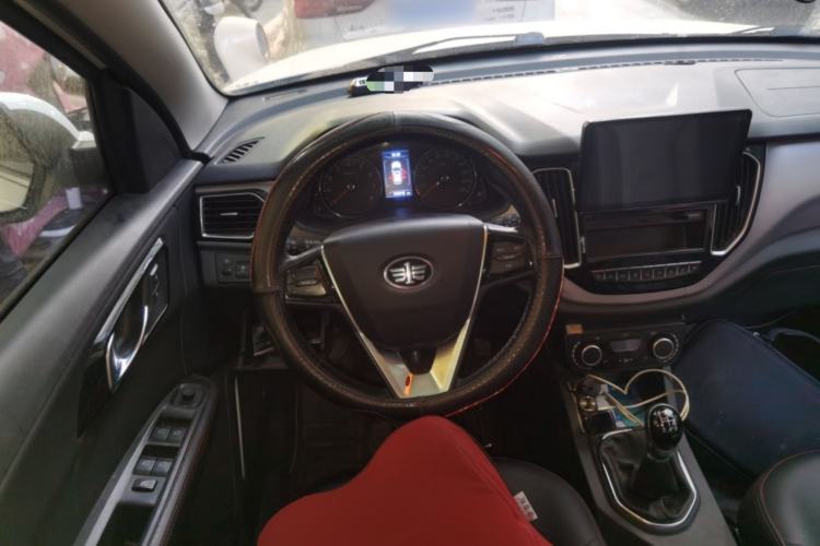 Used FAW Senya R7 2017 1.6L Manual Smart Model Steering Wheel
