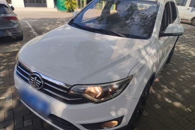 Used FAW Senya R7 2017 1.6L Automatic Smart Version