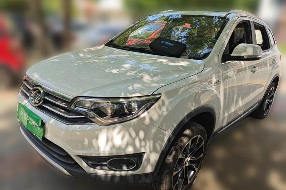 FAW Senya R7 2017