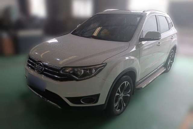 Ojetý FAW Senya R7 2017 1.6L Automatic Smart Version