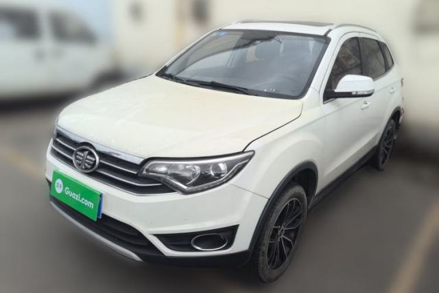 Used FAW Senya R7 2017 1.6L Manual Luxury Model