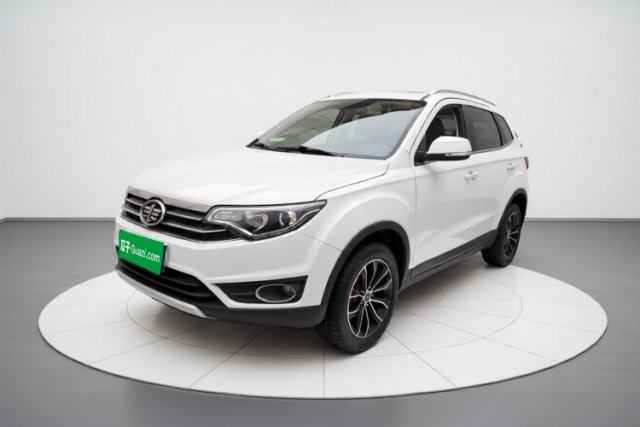 Used FAW Senya R7 2017 1.6L Manual Luxury Model