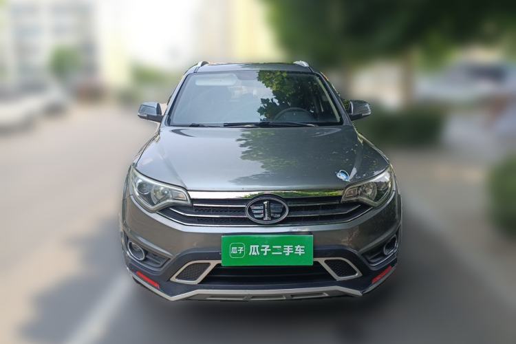 Used FAW Senya R7 2018 R7C 1.6L Automatic Luxury Model Front