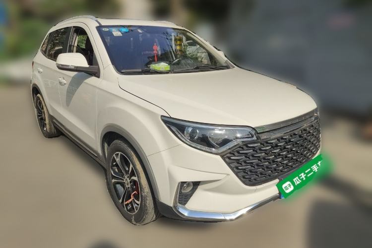 Used FAW Senya R7 2018 R7C 1.6L Automatic Smart Edition Front Right 45 Deg