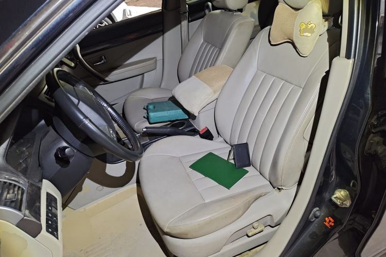 Used FAW Senya R8  Left Front Seat