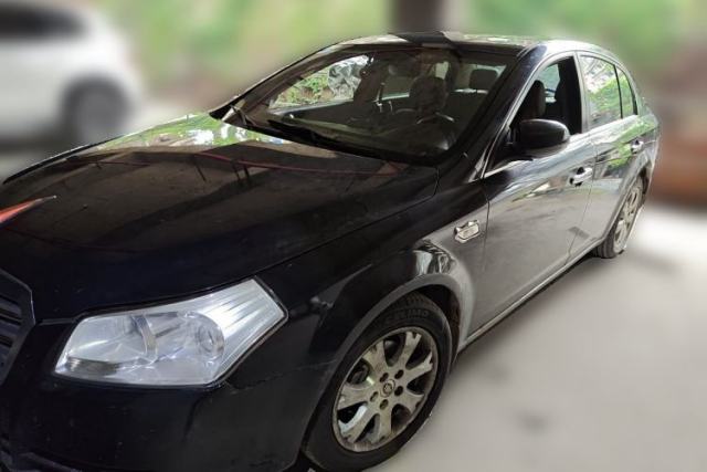 Ojetý FAW Senya R8 Bestune B70 2.0T Automatic Luxury