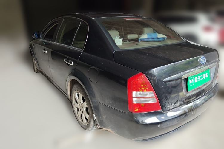Used FAW Senya R8  Rear Left 45 Deg