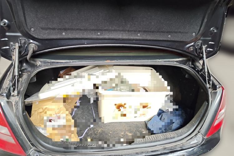 Used FAW Senya R8  Trunk