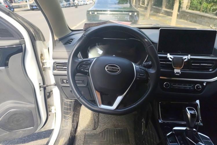 Used FAW Senya R8 2020 1.6L Automatic Comfort Model Steering Wheel