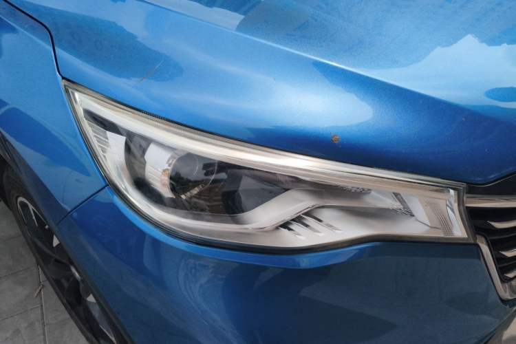 Used FAW Senya R9 2018 1.2T Automatic Prestige Smart Enjoyment Model Right Front Headlight