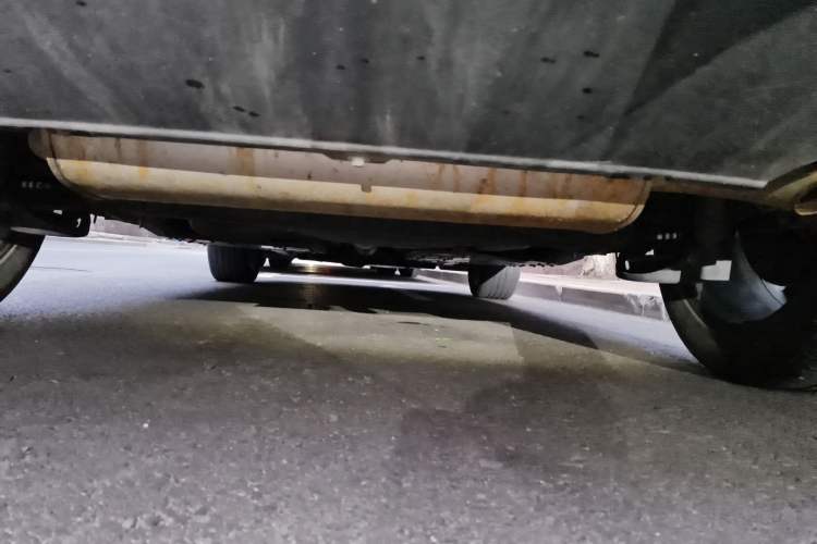 Used FAW Senya R9 2018 1.2T Automatic Prestige Smart Enjoyment Model Chassis Rear