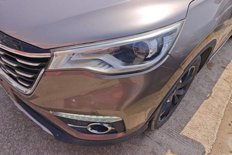 Used FAW Senya R9 2018 1.2T Automatic Luxury Smart Edition Left Front Headlight