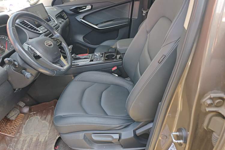 Used FAW Senya R9 2018 1.2T Automatic Luxury Smart Edition Left Front Seat