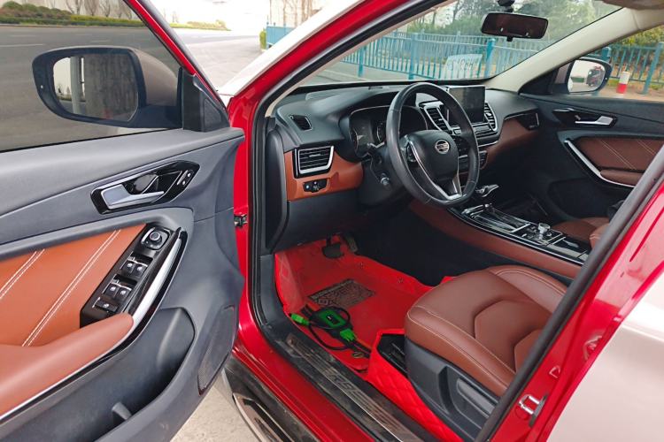 Used FAW Senya R9 2018 1.2T Automatic Luxury Smart Edition Driver Seat