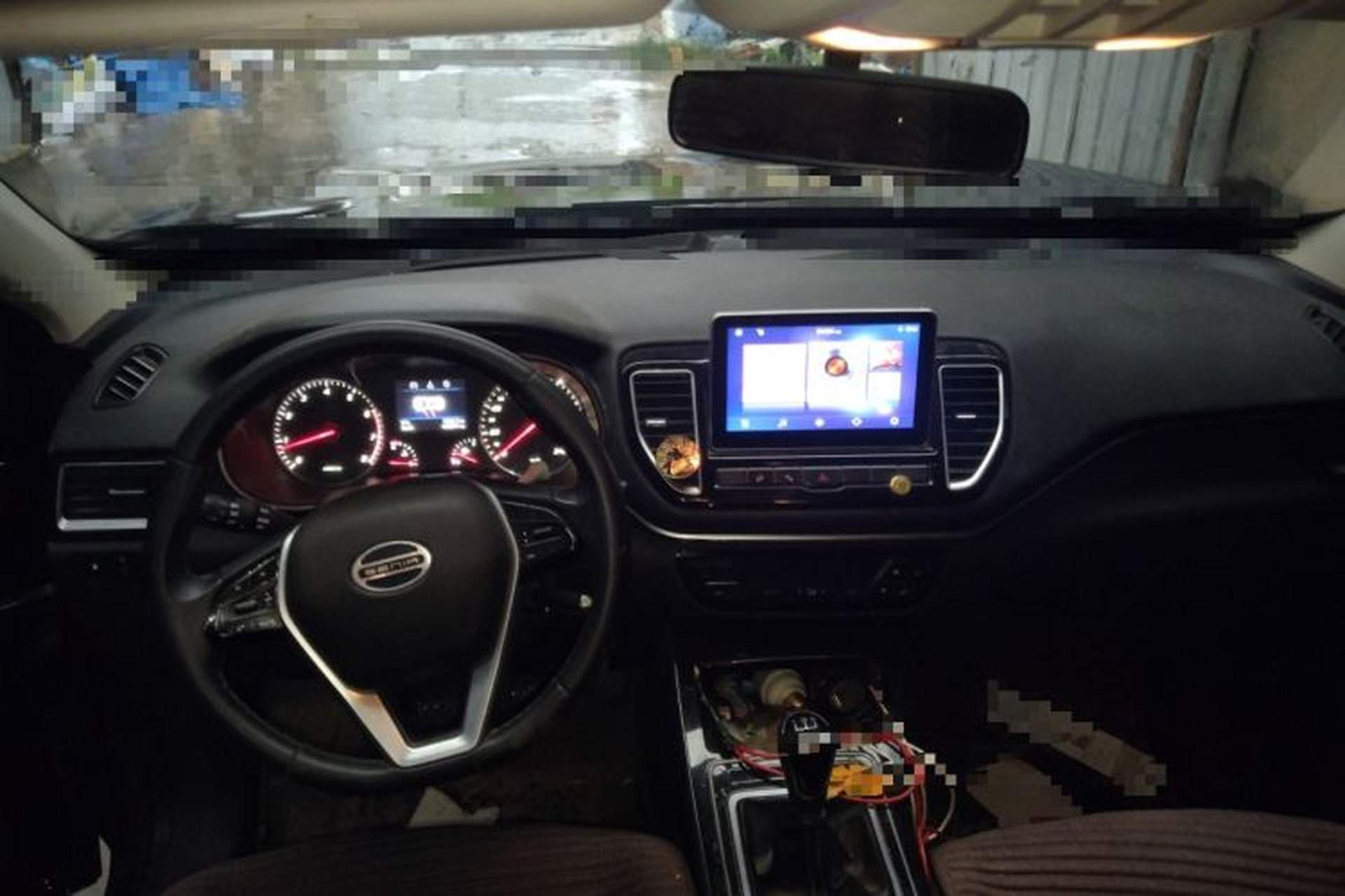 Used FAW Senya R9 2018 1.2T Manual Luxury Smart Edition Audio And AC Panel