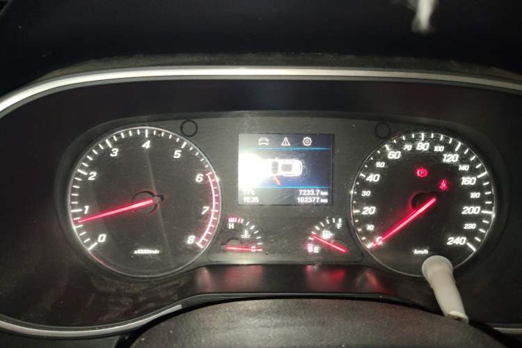Used FAW Senya R9 2018 1.2T Manual Luxury Smart Edition Instrument Cluster