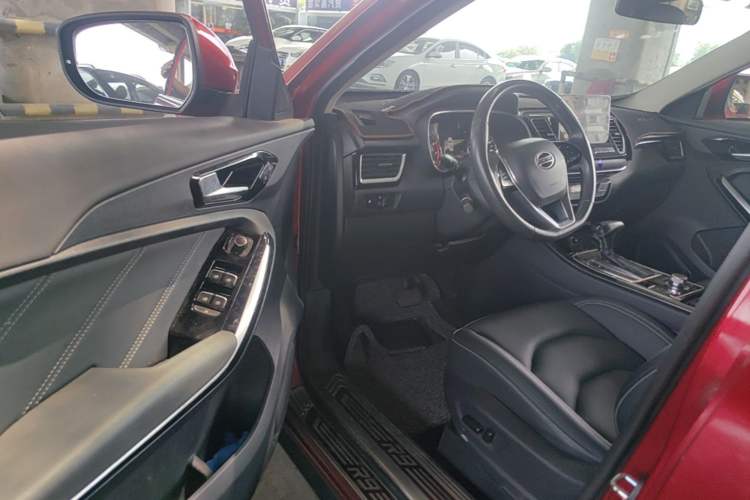 Used FAW Senya R9 2018 1.2T Automatic Prestige Smart Enjoyment Model Driver Seat