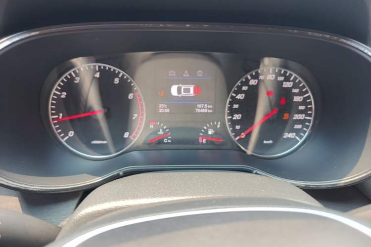 Used FAW Senya R9 2018 1.2T Manual Luxury Smart Edition Instrument Cluster