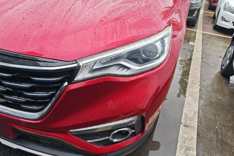 Used FAW Senya R9 2018 1.2T Automatic Luxury Smart Edition Left Front Headlight