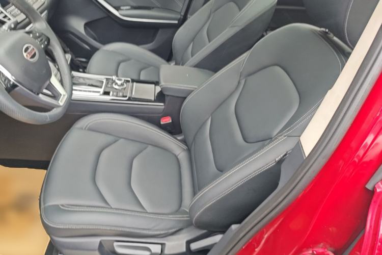 Used FAW Senya R9 2018 1.2T Automatic Luxury Smart Edition Left Front Seat
