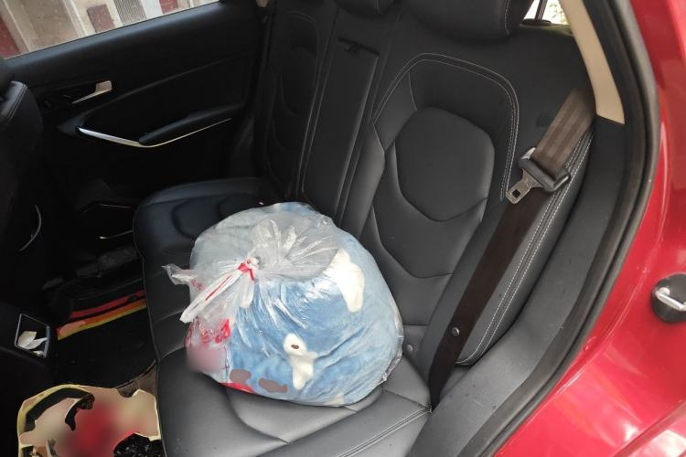 Used FAW Senya R9 2018 1.2T Automatic Prestige Smart Enjoyment Model Left Rear Seat