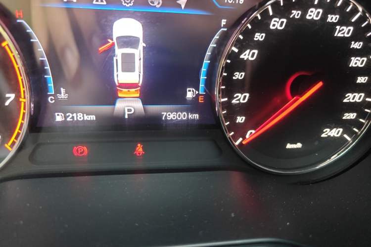 Used FAW Senya R9 2018 1.2T Automatic Prestige Smart Enjoyment Model Odometer Close Up