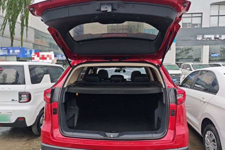 Used FAW Senya R9 2018 1.2T Automatic Luxury Smart Edition Trunk
