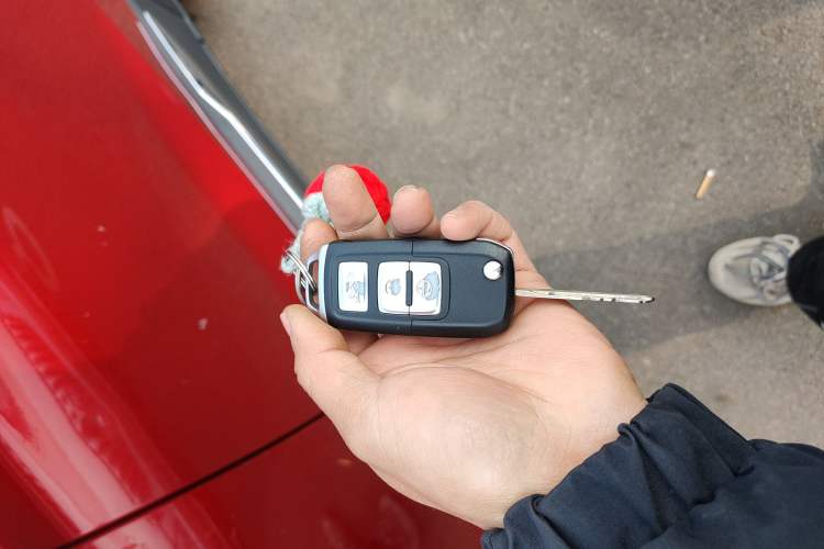 Used FAW Senya R9 2018 1.2T Automatic Comfortable Smart Edition Vehicle Key