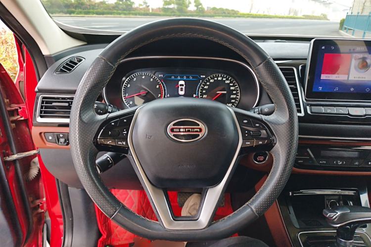 Used FAW Senya R9 2018 1.2T Automatic Luxury Smart Edition Steering Wheel