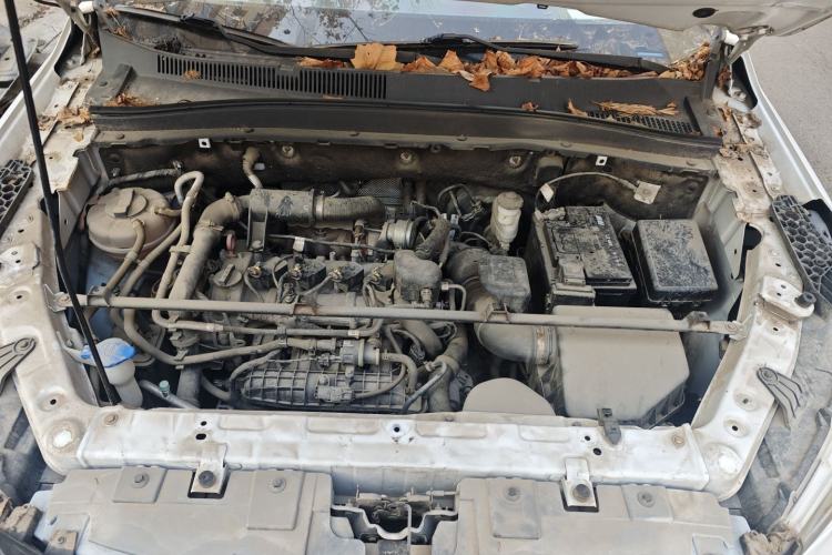 Used FAW Senya R9 2018 1.2T Automatic Luxury Smart Edition Engine Bay