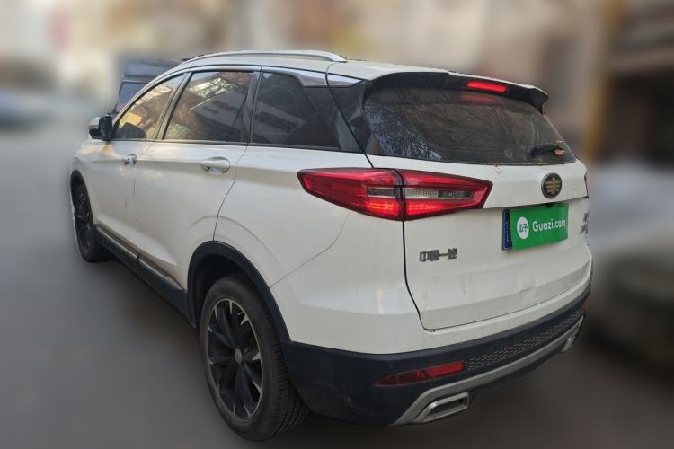 Used FAW Senya R9 2018 1.2T Automatic Luxury Smart Edition Exterior 3
