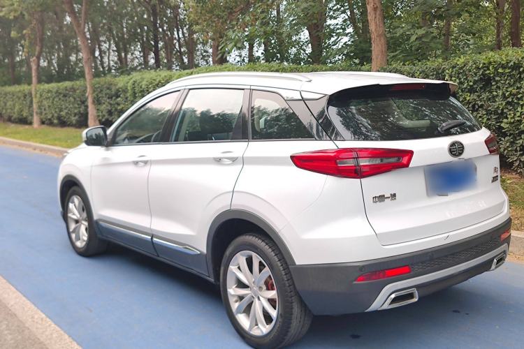 Used FAW Senya R9 2018 1.2T Automatic Comfortable Smart Edition Exterior 5