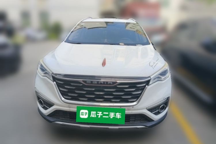 Used FAW Senya R9 2018 1.2T Manual Luxury Smart Edition Front