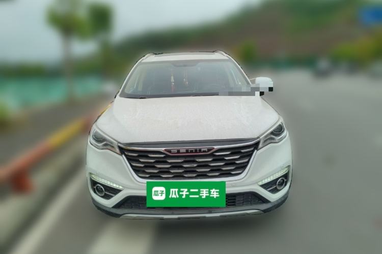 Used FAW Senya R9 2018 1.2T Manual Luxury Smart Edition Front