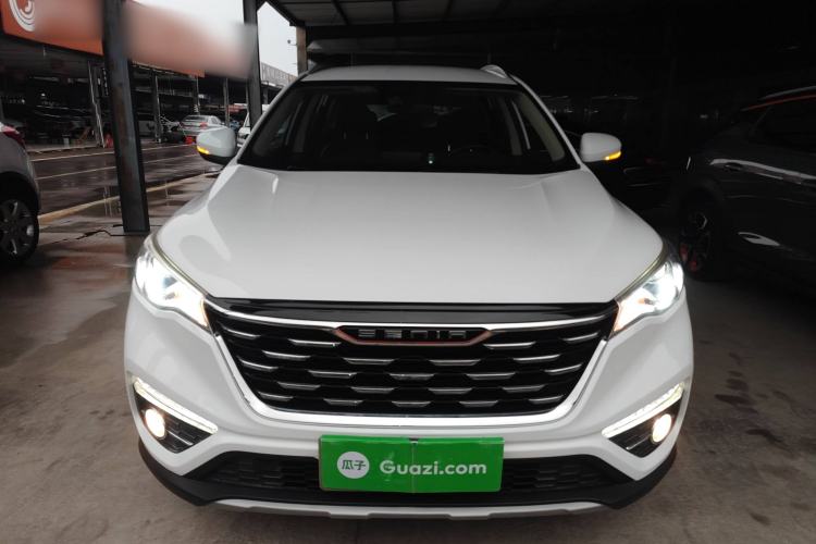 Used FAW Senya R9 2018 1.2T Automatic Comfortable Smart Edition Front