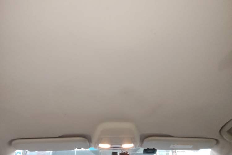 Used FAW Senya R9 2018 1.2T Automatic Comfortable Smart Edition Headliner