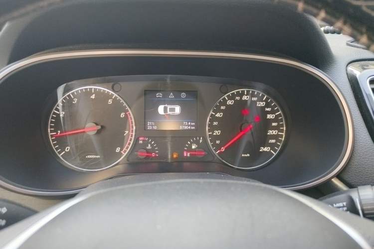 Used FAW Senya R9 2018 1.2T Manual Luxury Smart Edition Instrument Cluster