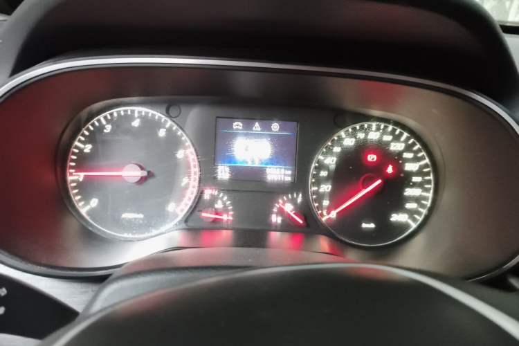 Used FAW Senya R9 2018 1.2T Manual Luxury Smart Edition Instrument Cluster