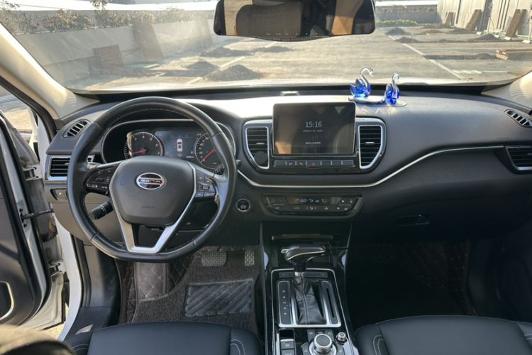 Used FAW Senya R9 2018 1.2T Automatic Prestige Smart Enjoyment Model Interior 1