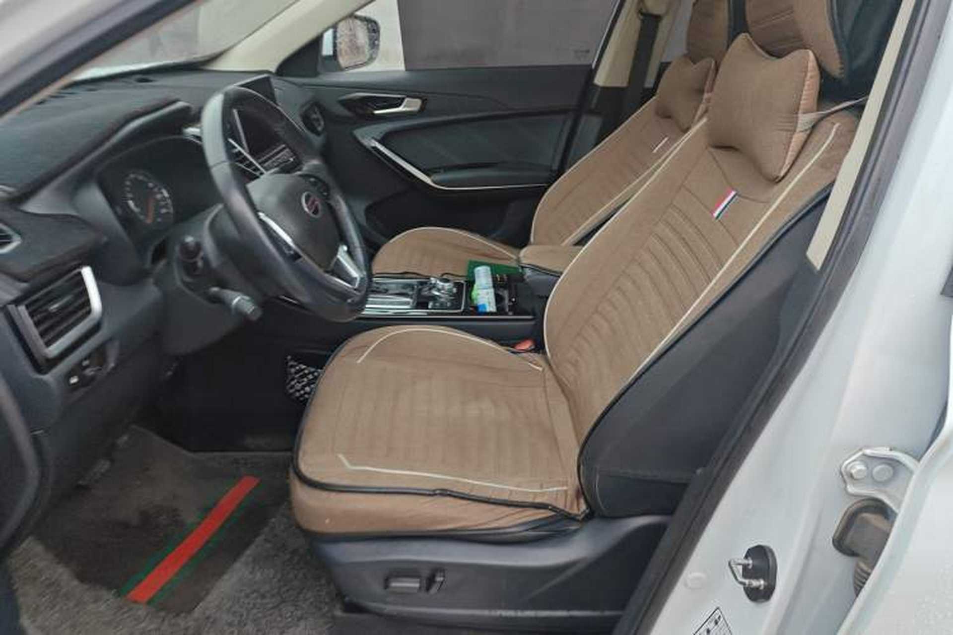Used FAW Senya R9 2018 1.2T Automatic Prestige Smart Enjoyment Model Left Front Seat