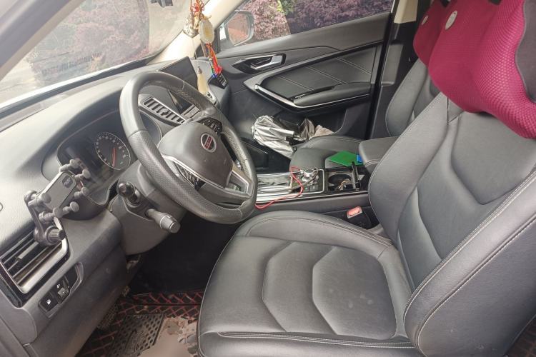 Used FAW Senya R9 2018 1.2T Automatic Luxury Smart Edition Left Front Seat
