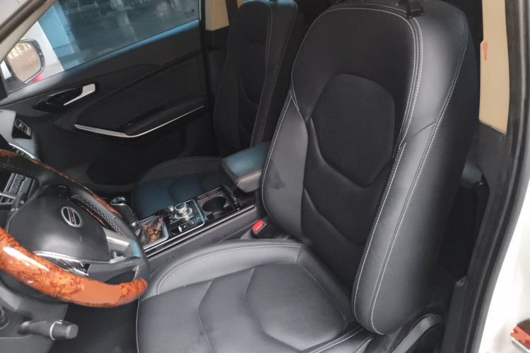 Used FAW Senya R9 2018 1.2T Manual Luxury Smart Edition Left Front Seat