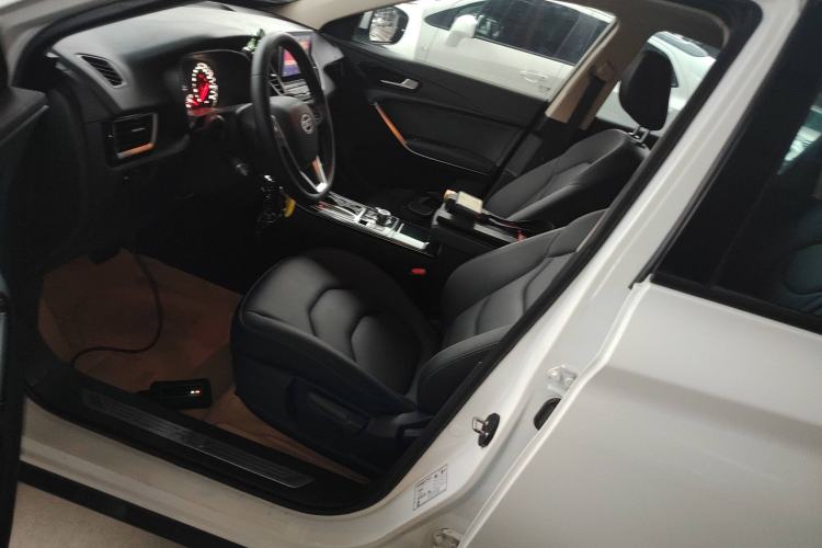 Used FAW Senya R9 2018 1.2T Automatic Comfortable Smart Edition Left Front Seat