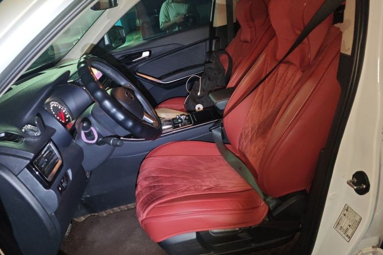 Used FAW Senya R9 2018 1.2T Automatic Luxury Smart Edition Left Front Seat