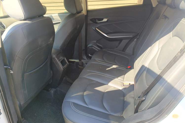 Used FAW Senya R9 2018 1.2T Automatic Comfortable Smart Edition Left Rear Seat